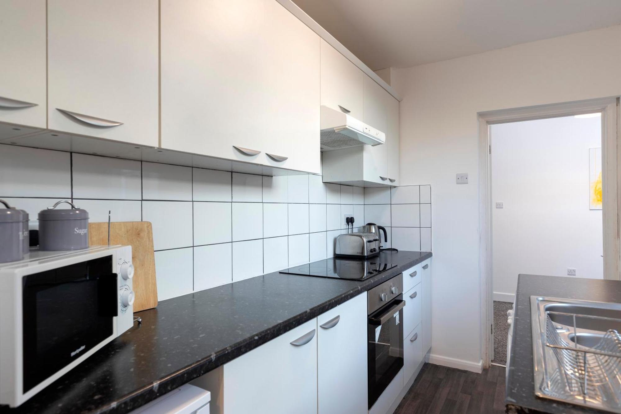 Quiet And Comfy House With 2 Bedrooms And 2 Bathrooms Super Fast Wifi And Crisp Hotel Standard White Linen Hosted By Our Home Short Stays Darlington  Exterior foto